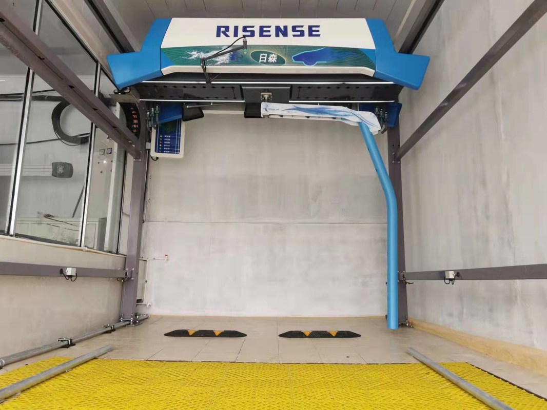 Полностью автоматическая автомойка без прикосновений для очистки автомобиля под высоким давлением