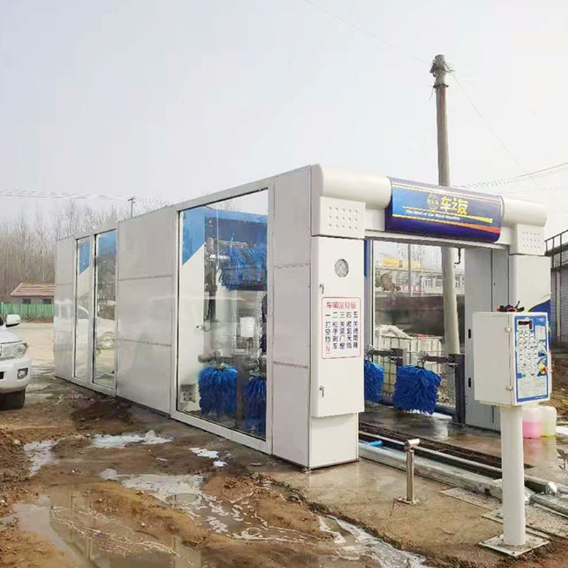 Попробуйте удобство нашей автоматической системы мытья щетками для автомобильных туннелей